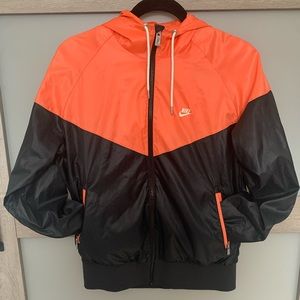Nike Windbreaker!